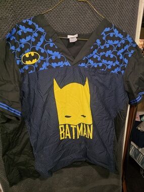 Batman Graphic Scrub Top - Yellow & Blue Logo